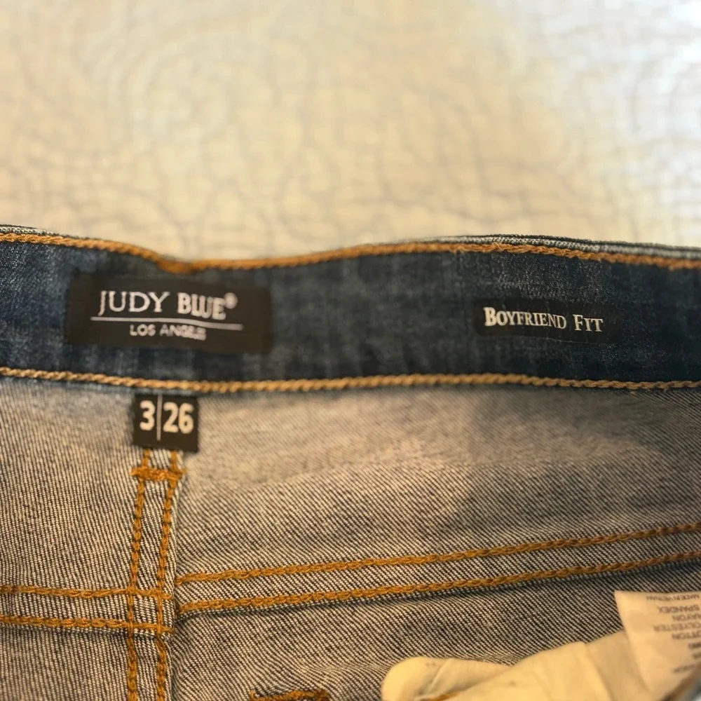 Judy Blue Boyfriend Fit Dark Wash High Rise Button Fly Jeans JB82143DK Size 3/26